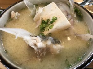 沖縄・国頭村「国頭港食堂」沖縄の北部で超美味い魚料理が食べれる
